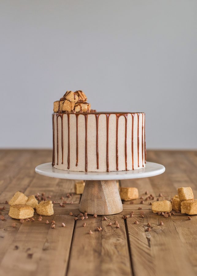 Churro Cake: The Delicious Fusion of Spanish Pastry & Latin Caramel